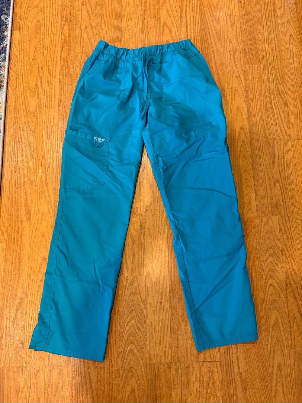 Cherokee Womenโs Teal Scrub Pants petite Small
